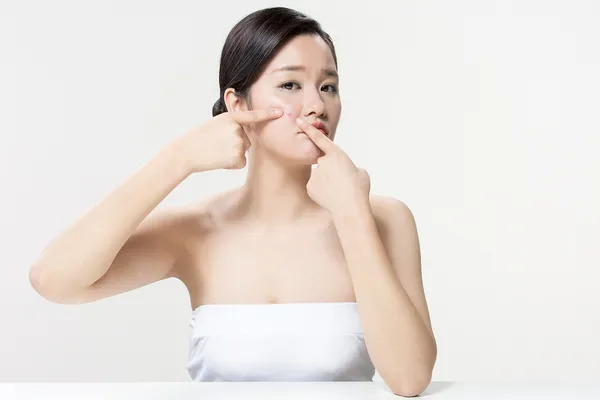 뷰티정도 블랙헤드 짜도 될까? 안될까? 안내 이미지